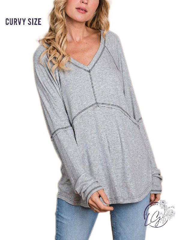 Plaid Women Long Sleeve Top for a Preppy VibeCurvy SUPER SOFT RAGLAN TOP WITH STITCH DETAILS