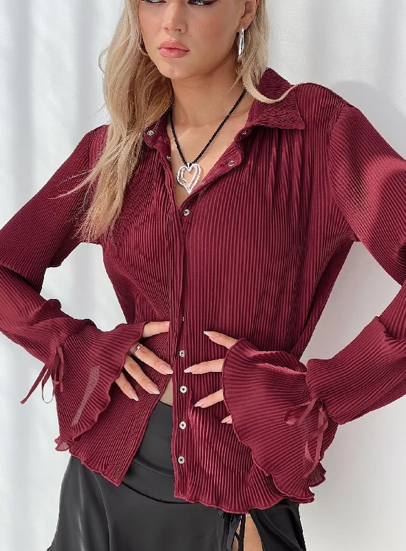 Ribbed Women Long Sleeve Top with a Textured AppealRavil Shirt Wine