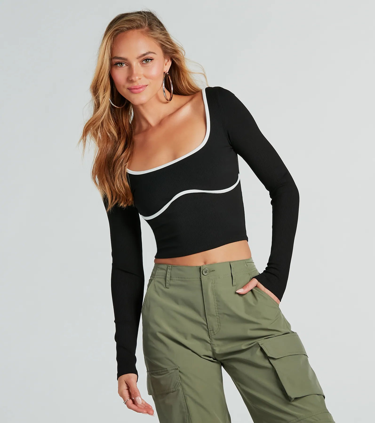 Metallic Accent Women Long Sleeve Top for a Glamorous LookRead Between The Lines Contrast Crop Top