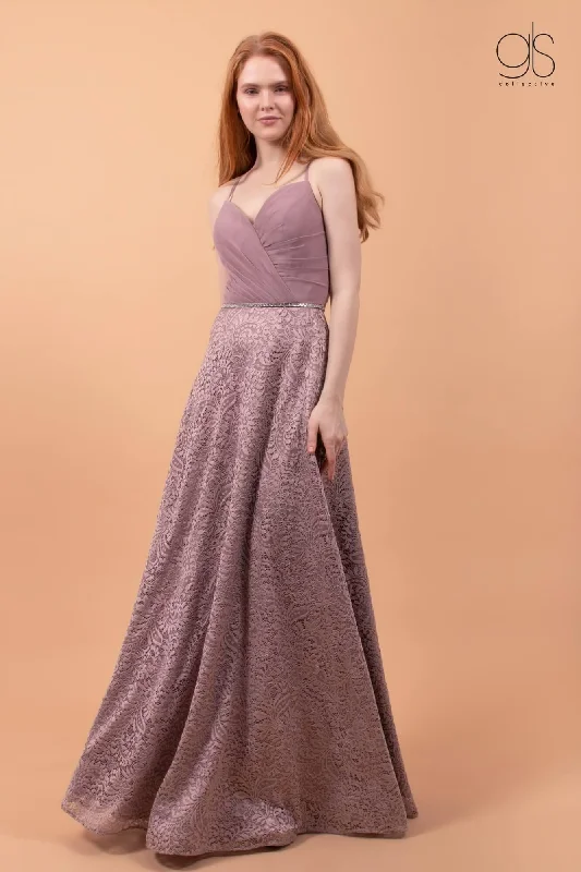 Maternity dress for a baby's first visit to the sensory garden Prom Long Lace Open Back Evening Lace Dress