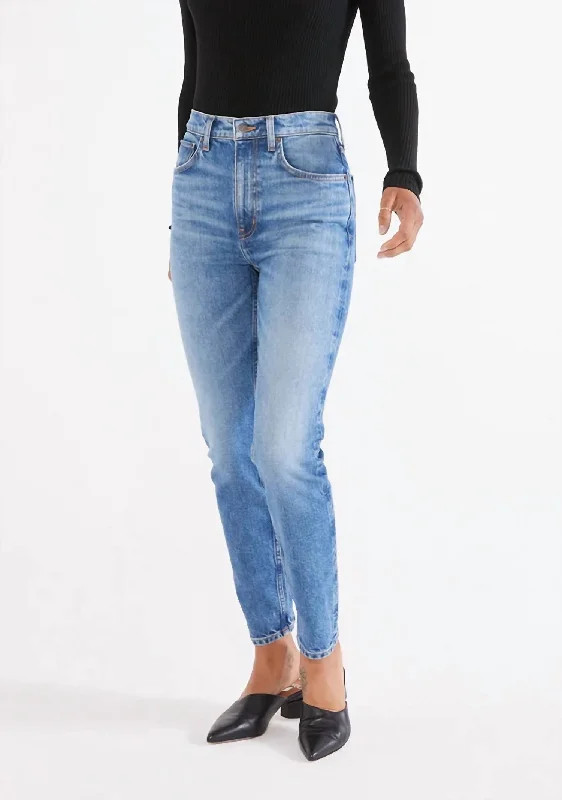 Plus Size Women's Snake - Print Tight Trousers in Brown and Black for a Bold Fashion StatementEaston Slim Jean in Midnight Frost