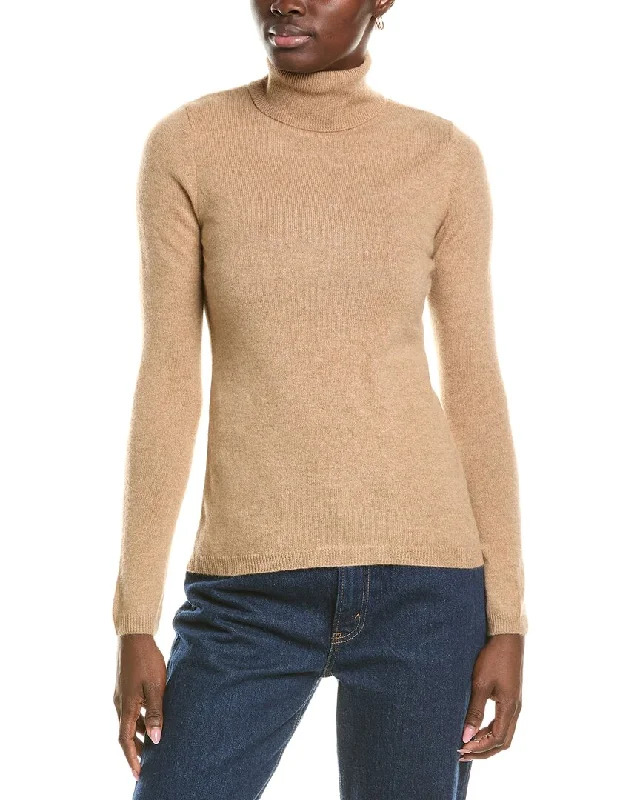 Hand - Knitted Women Sweater with Artisanal CharmForte Cashmere Turtleneck Cashmere Sweater