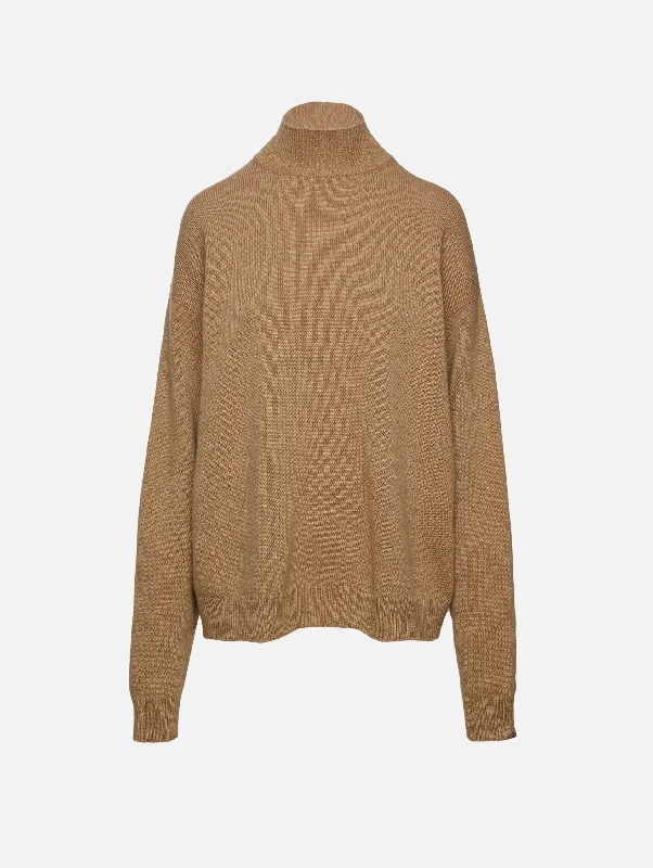 Mock - Neck Women Sweater for a Modern TwistRegular Turtleneck