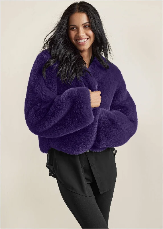 Cashmere Women Sweater with a Luxurious Soft TouchCropped Faux Fur Coat - Violet Indigo