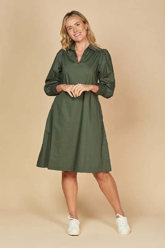 Strapless Women Dress with a Built - in Bra for Comfort and SupportBlaine Collared Poplin Dress in Bottle Green