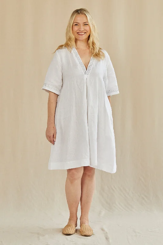 Halter Neck Women Dress to Show Off the Shoulders and NecklineHalter Neck Women Dress to Show Off the Shoulders and NecklineKora A-Line Linen Dress in Coconut