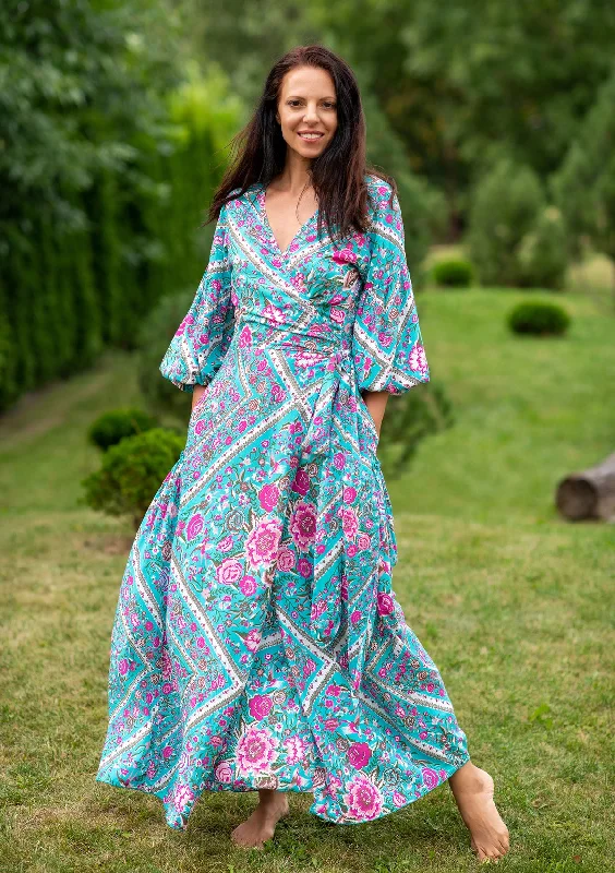 Plus Size Women Dress with a Flattering A - Line Cut for Comfort and StylePlus Size Women Dress with a Flattering A - Line Cut for Comfort and StyleQueen Wrap Roses Garden Dress