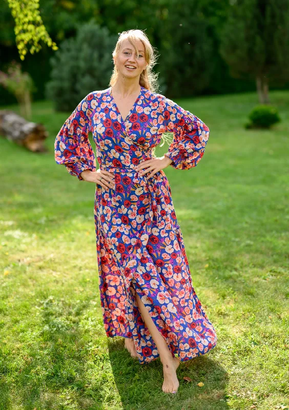 Printed Abstract Women Dress for a Modern and Artistic AppealPrinted Abstract Women Dress for a Modern and Artistic AppealQueen Wrap Dalile Dress