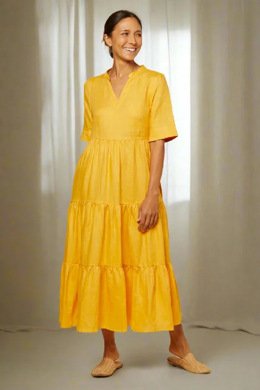 Backless Women Dress for a Sexy and Alluring Look at Evening EventsBackless Women Dress for a Sexy and Alluring Look at Evening EventsSabre V-Neck Linen Dress in Golden Hour