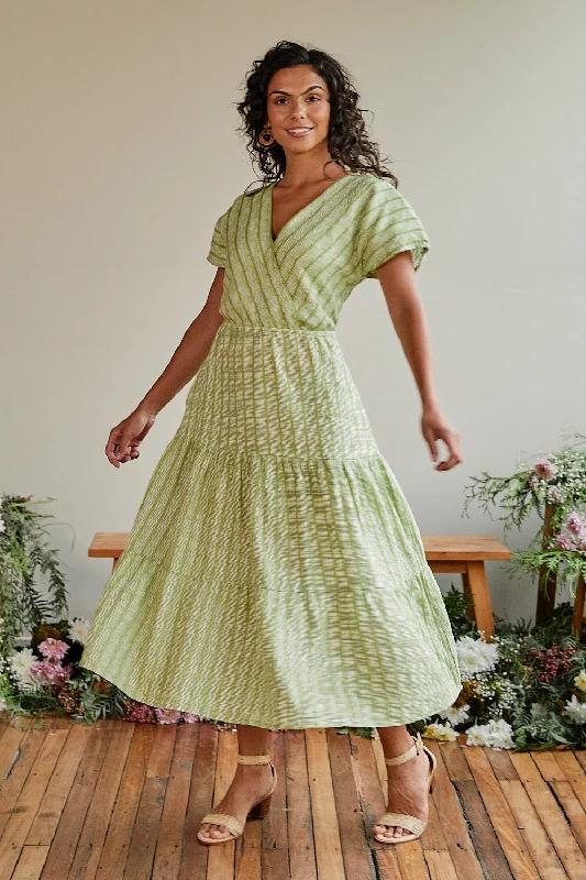Sleeveless Women Dress in Bright Colors for Summer PartiesSleeveless Women Dress in Bright Colors for Summer PartiesShari Linen Dress in Sage