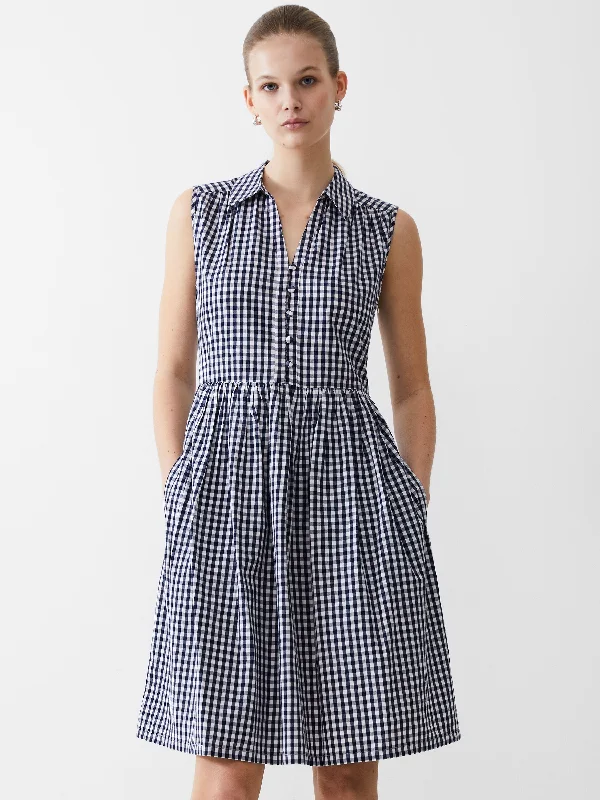 Sheath Women Dress with a Tailored Fit for a Professional LookSheath Women Dress with a Tailored Fit for a Professional LookSleeveless Gingham Smock Dress