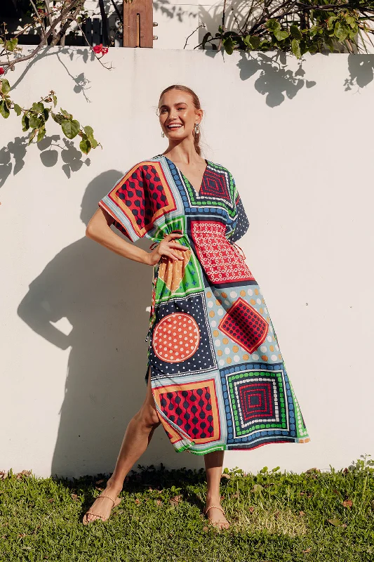 Shift Women Dress with a Simple and Classic Design for Everyday WearShift Women Dress with a Simple and Classic Design for Everyday WearTasha Maxi Kaftan Dress in Arthouse