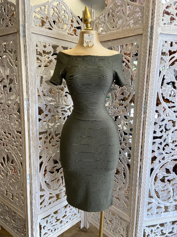 Strapless Women Dress with a Built - in Bra for Comfort and SupportStrapless Women Dress with a Built - in Bra for Comfort and SupportOlive Green Bandage Dress