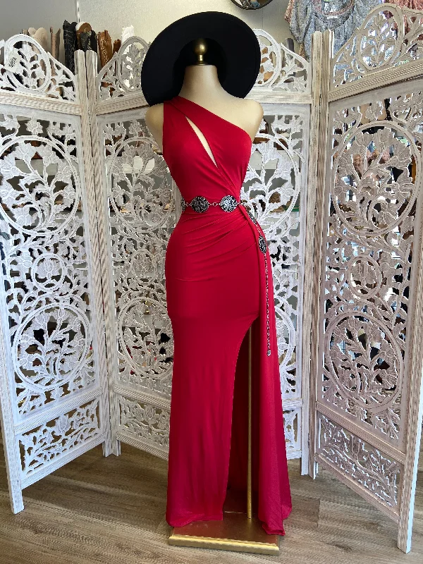 Little Black Women Dress with Sequins for a Glamorous Night OutLittle Black Women Dress with Sequins for a Glamorous Night OutRed Cutout Draped along Dress