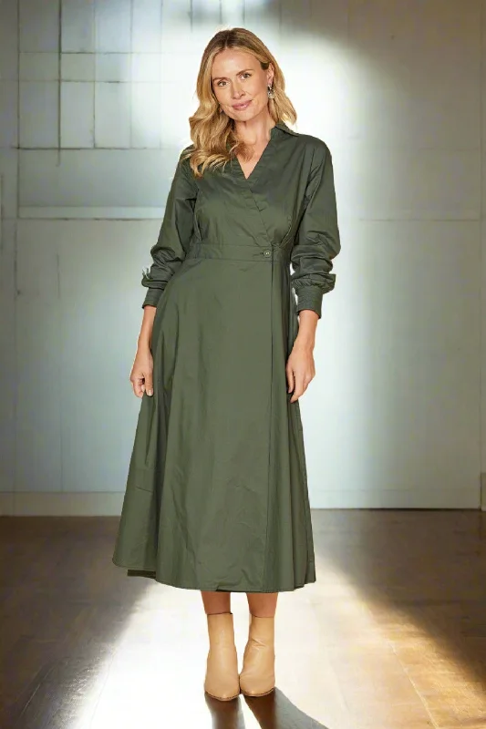 Strapless Women Dress with a Built - in Bra for Comfort and SupportStrapless Women Dress with a Built - in Bra for Comfort and SupportWendy Poplin Wrap Dress in Bottle Green