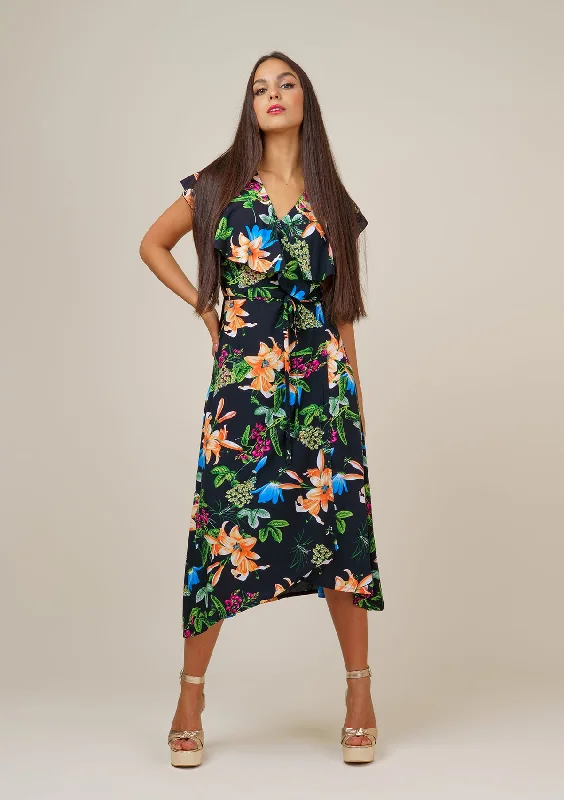 Printed Abstract Women Dress for a Modern and Artistic AppealPrinted Abstract Women Dress for a Modern and Artistic AppealWrap Lilly Dress