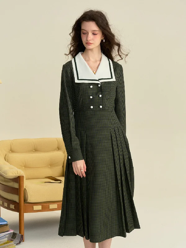 Sheath Women Dress with a Tailored Fit for a Professional LookBarbara White Collar Double-Breasted Pleated Dark Green Plaid Dress