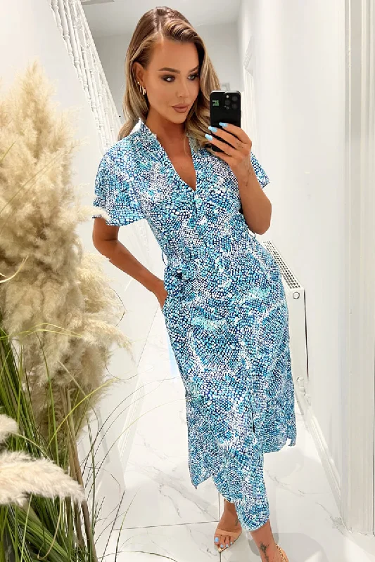 Backless Women Dress for a Sexy and Alluring Look at Evening EventsBlue Printed Short Sleeve Belted Button Up Shirt Dress