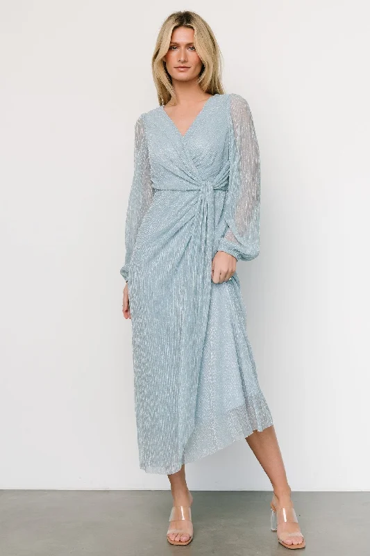 Maxi Women Dress with Floral Print for a Bohemian VibeDevlyn Pleated Dress | Dusty Blue Shimmer