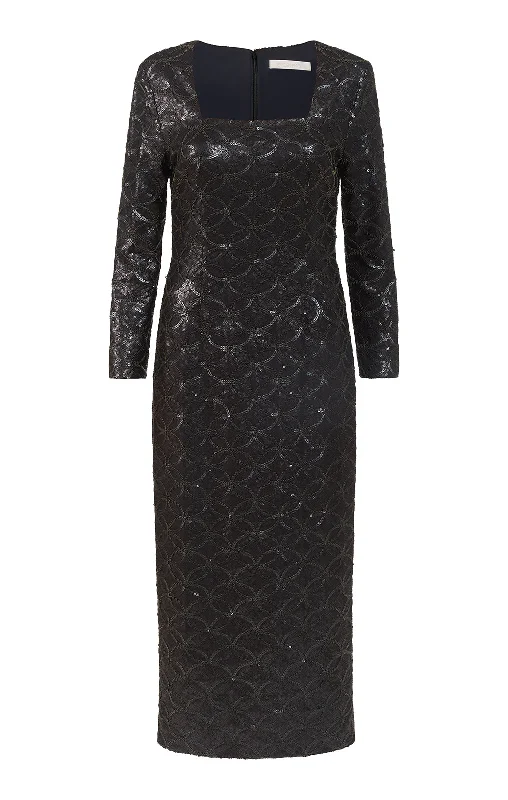 Off - the - Shoulder Women Dress for a Romantic and Feminine Look Off - the - Shoulder Women Dress for a Romantic and Feminine Look Cabaret