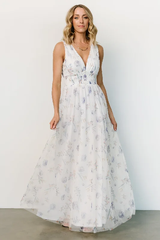 Plus Size Women Dress with a Flattering A - Line Cut for Comfort and StylePlus Size Women Dress with a Flattering A - Line Cut for Comfort and StyleKamila Tulle Maxi Dress | White Floral