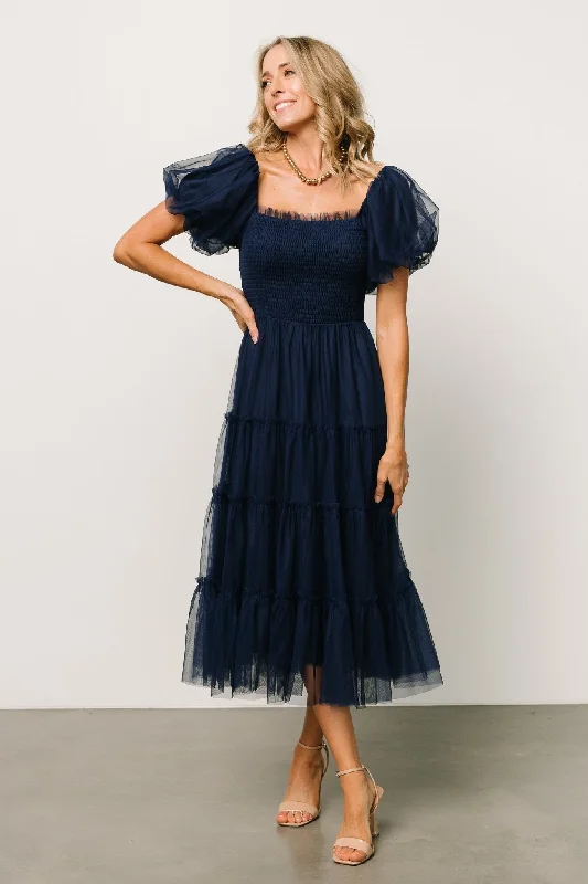 Backless Women Dress for a Sexy and Alluring Look at Evening EventsBackless Women Dress for a Sexy and Alluring Look at Evening EventsLiv Tulle Midi Dress | Navy