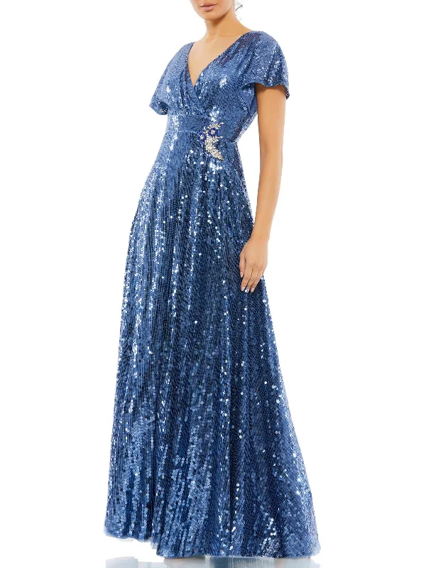 Halter Neck Women Dress to Show Off the Shoulders and Neckline Halter Neck Women Dress to Show Off the Shoulders and Neckline Womens Sequined Maxi Evening Dress