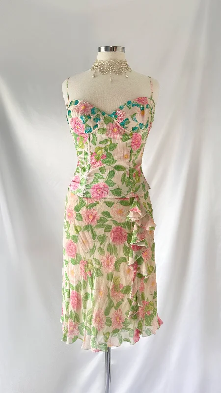 Little Black Women Dress with Sequins for a Glamorous Night OutLittle Black Women Dress with Sequins for a Glamorous Night OutGorgeous Rare 90s Blumarine Floral Silk Fairy Corset & Midi Skirt Set (M/L)