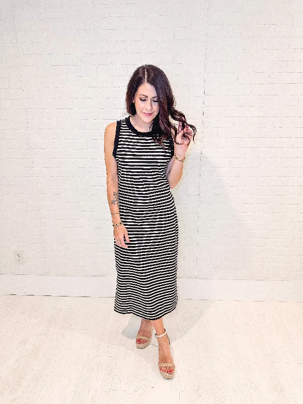Sheath Women Dress with a Tailored Fit for a Professional LookSheath Women Dress with a Tailored Fit for a Professional LookBelieve in Miracles Striped Midi Dress