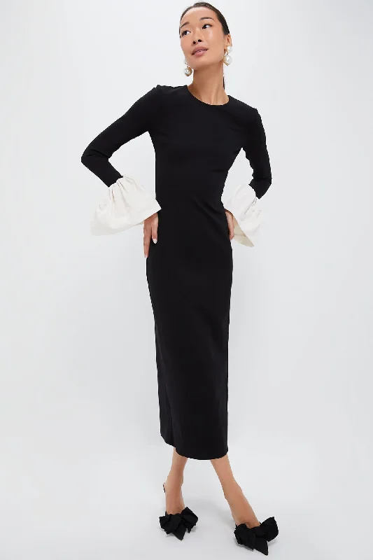 Halter Neck Women Dress to Show Off the Shoulders and NecklineHalter Neck Women Dress to Show Off the Shoulders and NecklineBlack and Ivory Hawthorne Maxi Dress