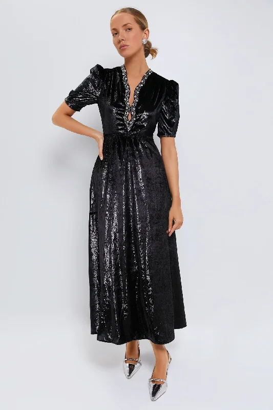 Printed Abstract Women Dress for a Modern and Artistic AppealPrinted Abstract Women Dress for a Modern and Artistic AppealBlack Mamba Embroidery Tabitha D Dress
