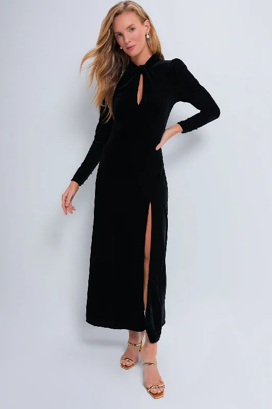 Maxi Women Dress with Floral Print for a Bohemian VibeMaxi Women Dress with Floral Print for a Bohemian VibeBlack Velvet Jersey Gathered Long Dress