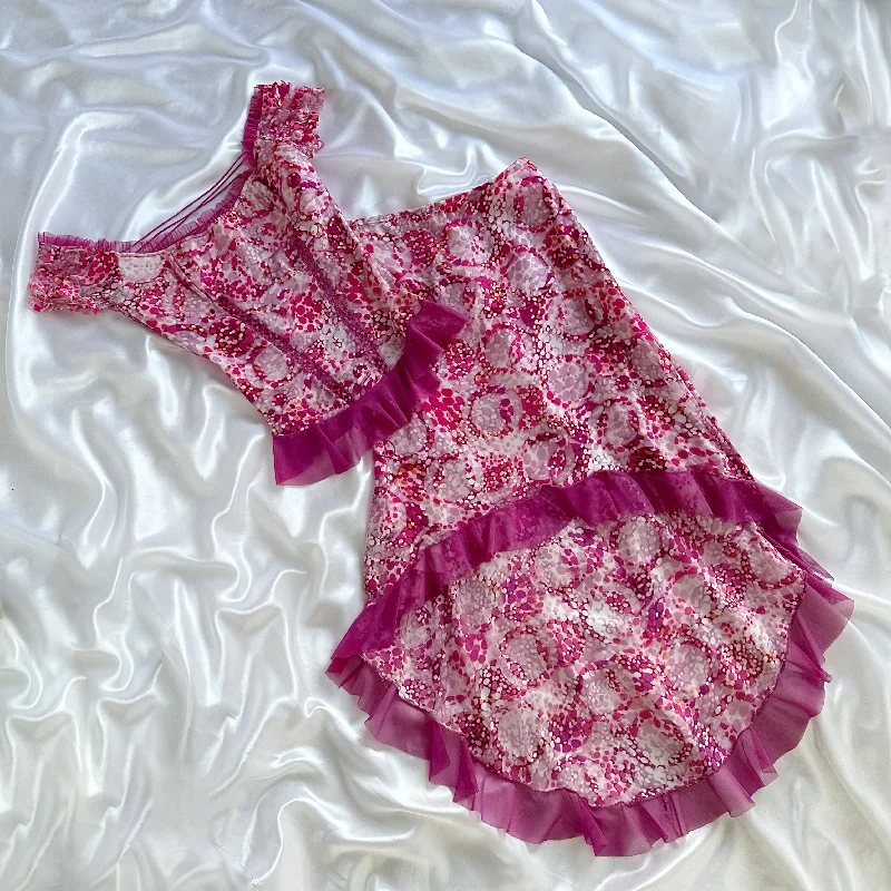 Empire Waist Women Dress to Accentuate the Bust and Conceal the WaistEmpire Waist Women Dress to Accentuate the Bust and Conceal the WaistBlooming Fuchsia Fantasy Flower-Pop Corset Cami & Midaxi Skirt Set