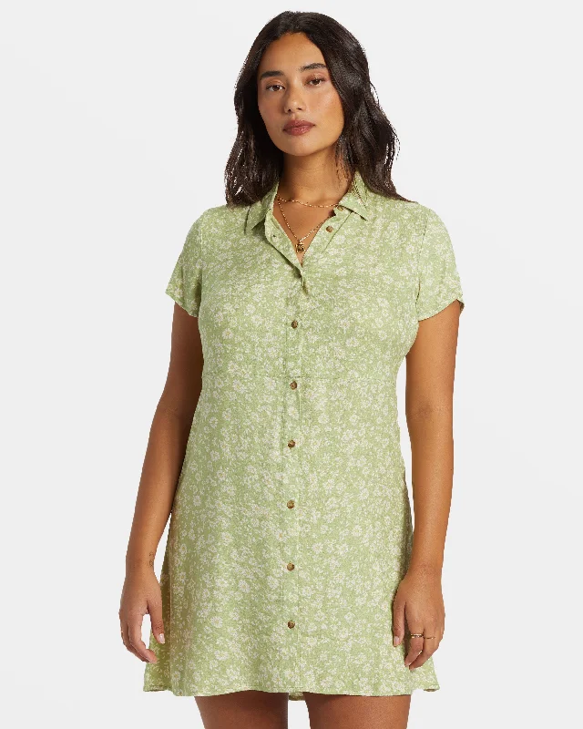 Shift Women Dress with a Simple and Classic Design for Everyday WearShift Women Dress with a Simple and Classic Design for Everyday WearCooler Days Mini Dress - Willow