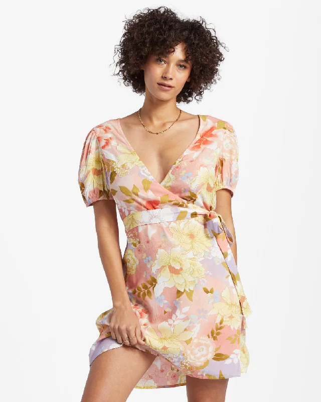 Pleated Women Dress with a Timeless and Elegant TexturePleated Women Dress with a Timeless and Elegant TextureHot Tropics Mini Wrap Dress - Sweet Peach