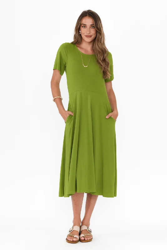 Mini Women Dress with a Short Hem for a Young and Trendy StyleJasmine Green Bamboo Pocket Dress