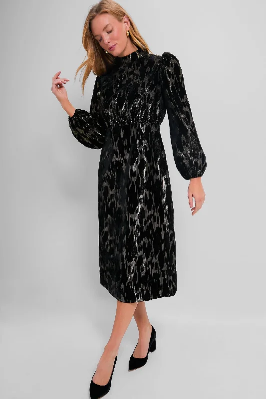 Long - Sleeve Women Dress in Velvet for a Luxurious Winter LookLong - Sleeve Women Dress in Velvet for a Luxurious Winter LookMetallic Velvet Burnout Gilly Dress