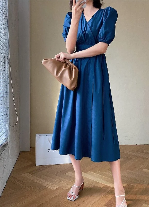 Halter Neck Women Dress to Show Off the Shoulders and NecklinePuff Sleeve Wrap Midi Dress