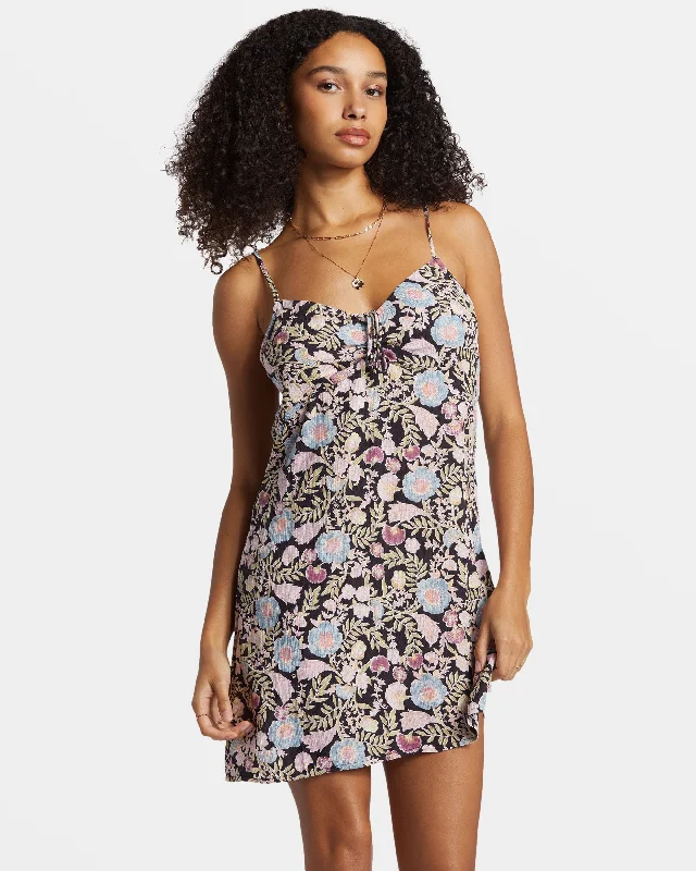 Mini Women Dress with a Short Hem for a Young and Trendy StyleMini Women Dress with a Short Hem for a Young and Trendy StyleSun Chaser Mini Slip Dress - Black Sands