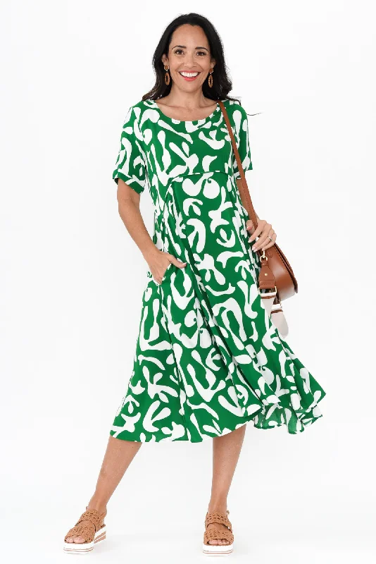 Maxi Women Dress with Floral Print for a Bohemian VibeZaelia Green Abstract Crescent Dress