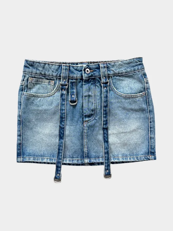 Button - fly women jeans with a traditional touchCargo Mini Skirt