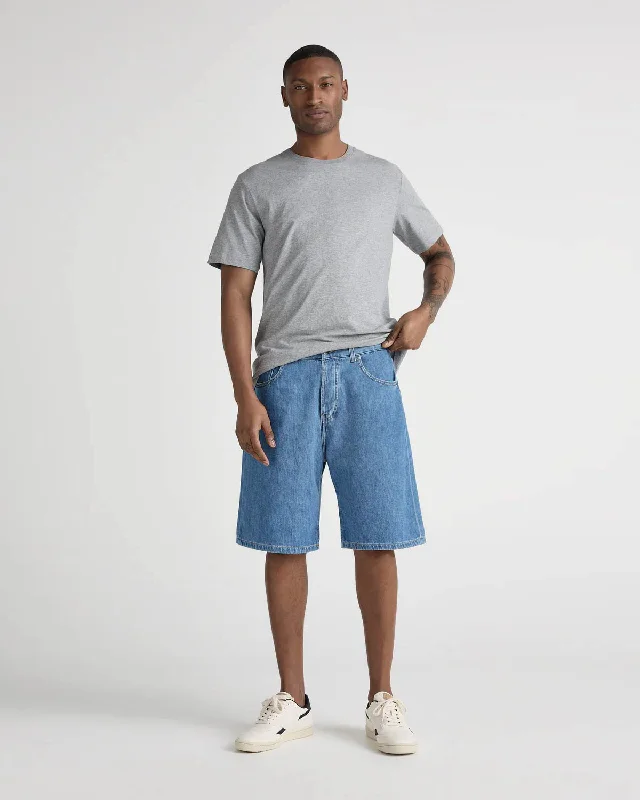 Distressed women jeans for a trendy and edgy lookJames Denim Short - Medium Stone