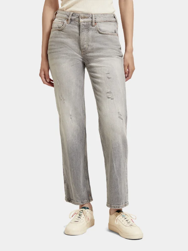 High - rise flare women jeans for a 70s - inspired lookSky straight jeans