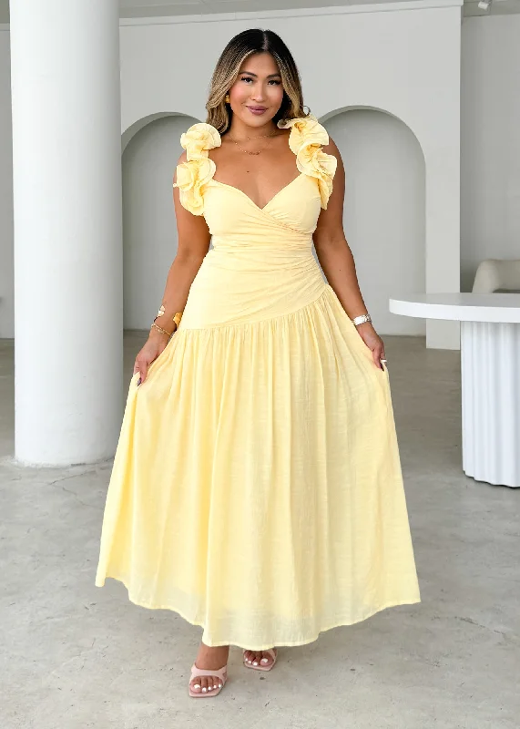 Backless Women Dress for a Sexy and Alluring Look at Evening EventsBackless Women Dress for a Sexy and Alluring Look at Evening EventsAllara Maxi Dress - Lemon