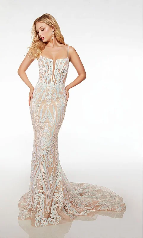Strapless Women Dress with a Built - in Bra for Comfort and SupportStrapless Women Dress with a Built - in Bra for Comfort and SupportAlyce Paris Sequin Corset Prom Dress 61724