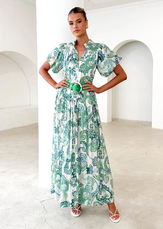 Sleeveless Women Dress in Bright Colors for Summer PartiesSleeveless Women Dress in Bright Colors for Summer PartiesCiroc Maxi Dress - Green Paisley