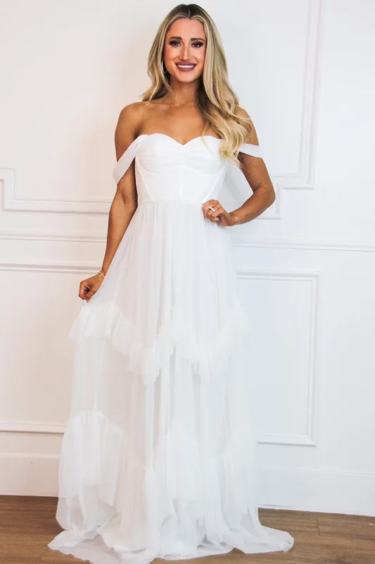 Empire Waist Women Dress to Accentuate the Bust and Conceal the WaistEnchanted Evening Off Shoulder Maxi Dress: White