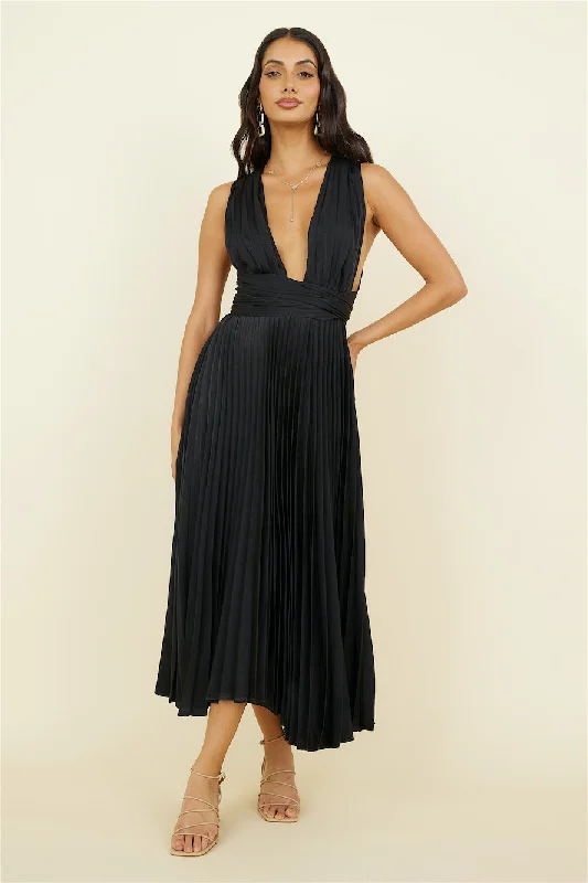 Mermaid - Style Women Dress with a Fitted Silhouette for Special OccasionsMermaid - Style Women Dress with a Fitted Silhouette for Special OccasionsFlorentina Maxi Dress Black