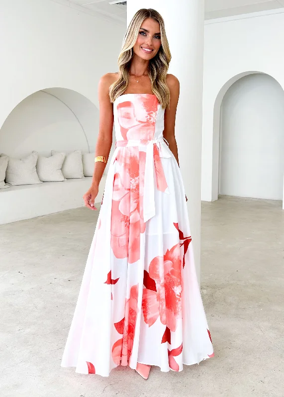 Little Black Women Dress with Sequins for a Glamorous Night OutLittle Black Women Dress with Sequins for a Glamorous Night OutJorgia Strapless Maxi Dress - Pink Floral