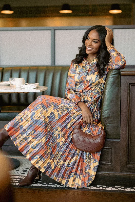 Ruffled Women Dress with Multiple Layers for a Playful and Girly StyleRuffled Women Dress with Multiple Layers for a Playful and Girly StyleLesley Dress
